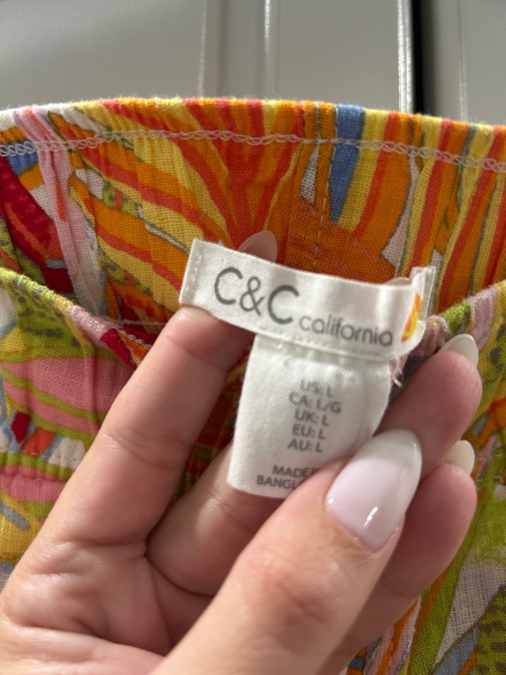 C&C California Bright Orange & Pink Tropical Pants - Picture 2 of 2
